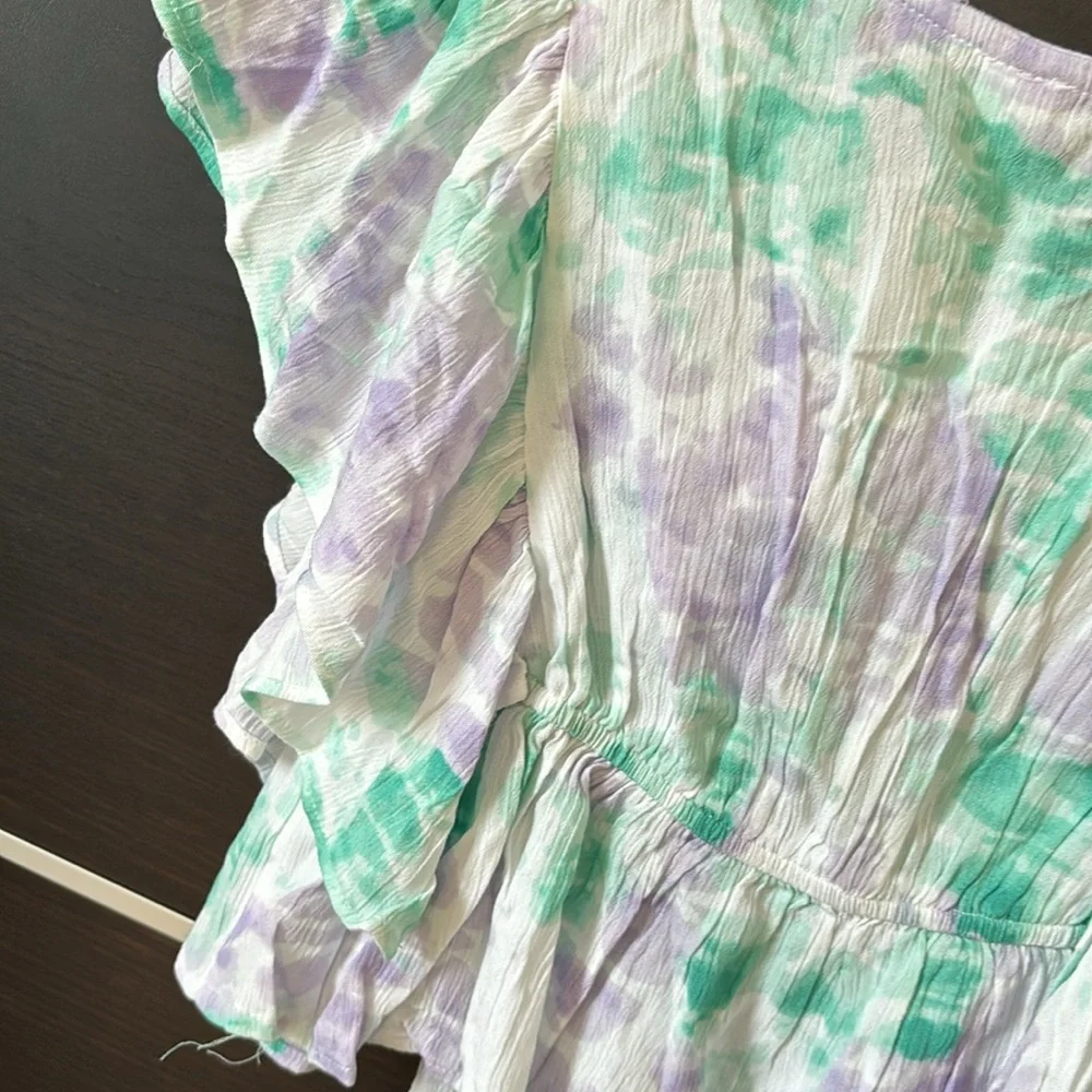 Justice Girls White Purple and Green Short Sleeve Ruffle Detailing Top